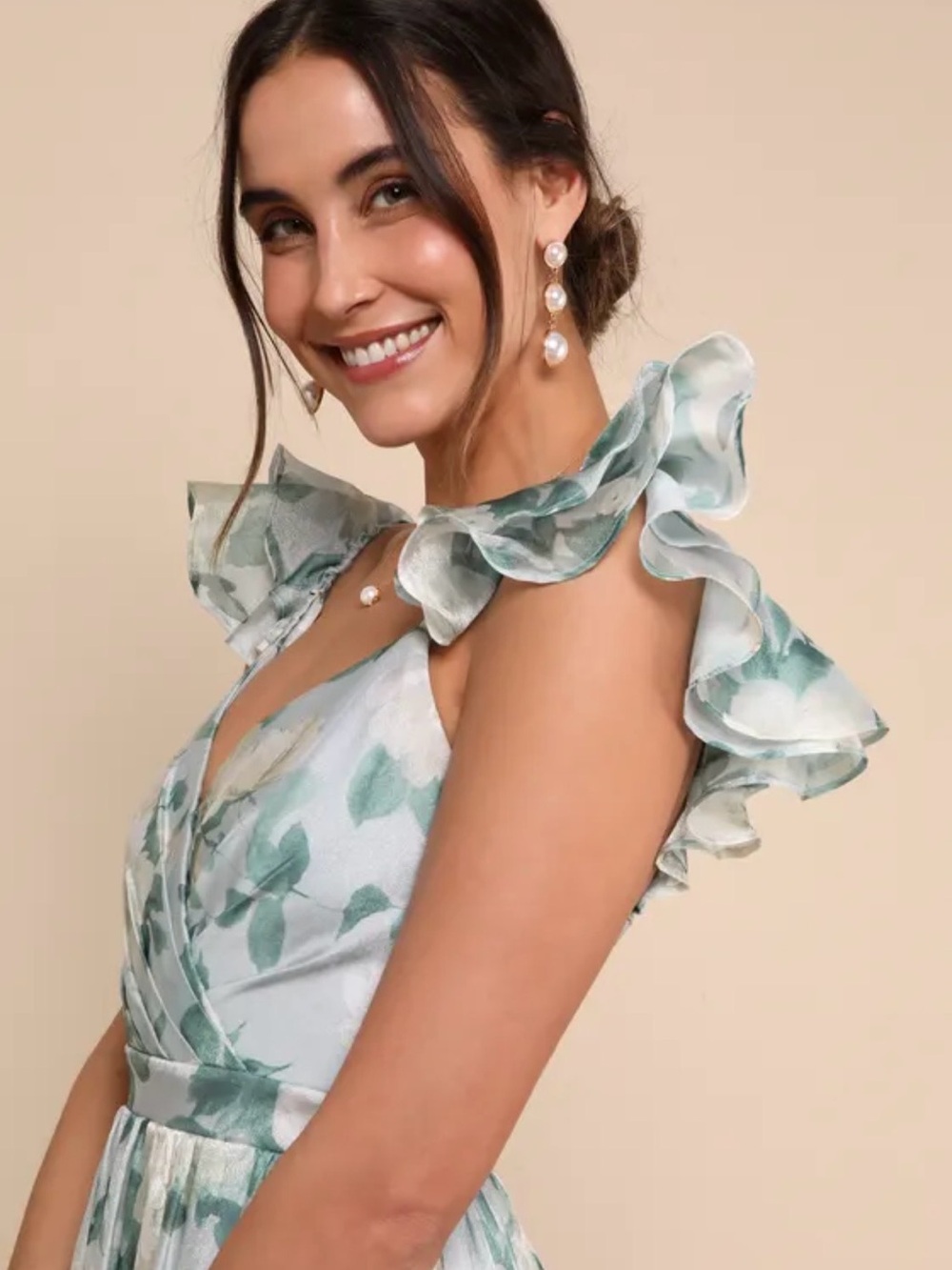 Lulu's Mint Floral Ruffle-Sleeve V-Neck Dress
